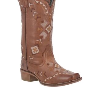Dingo Tan Embroidered Heeled Boots